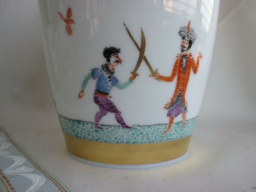 Schöne Meissen Vase in Dekor 1001 Nacht