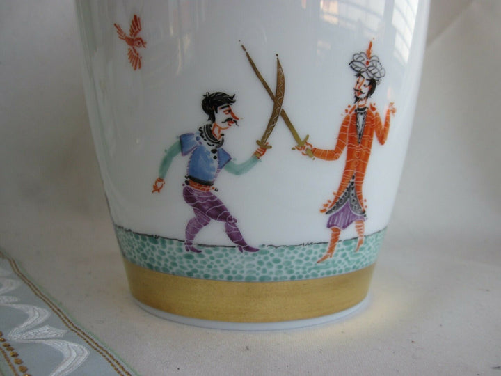 Schöne Meissen Vase in Dekor 1001 Nacht