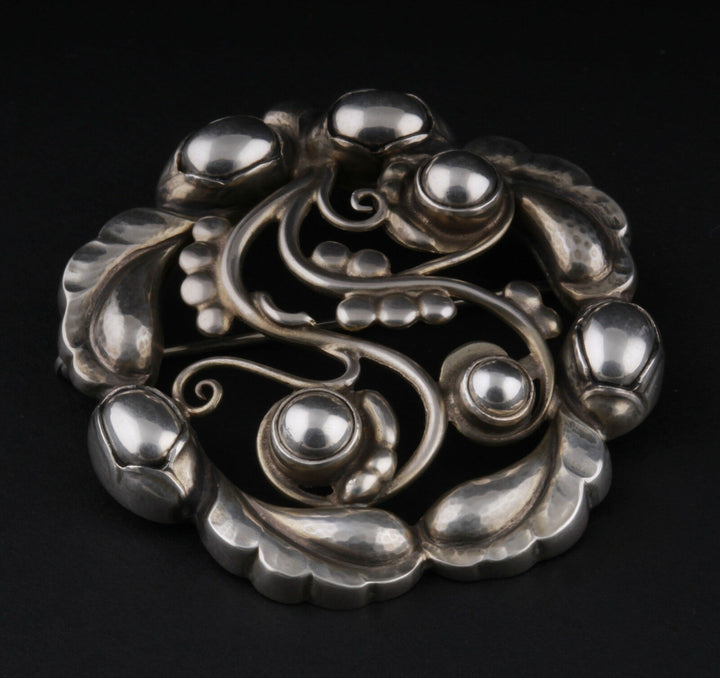 Georg Jensen Sterling Silver Brooch #159 w. Silverballs. Designed by GJ himself.