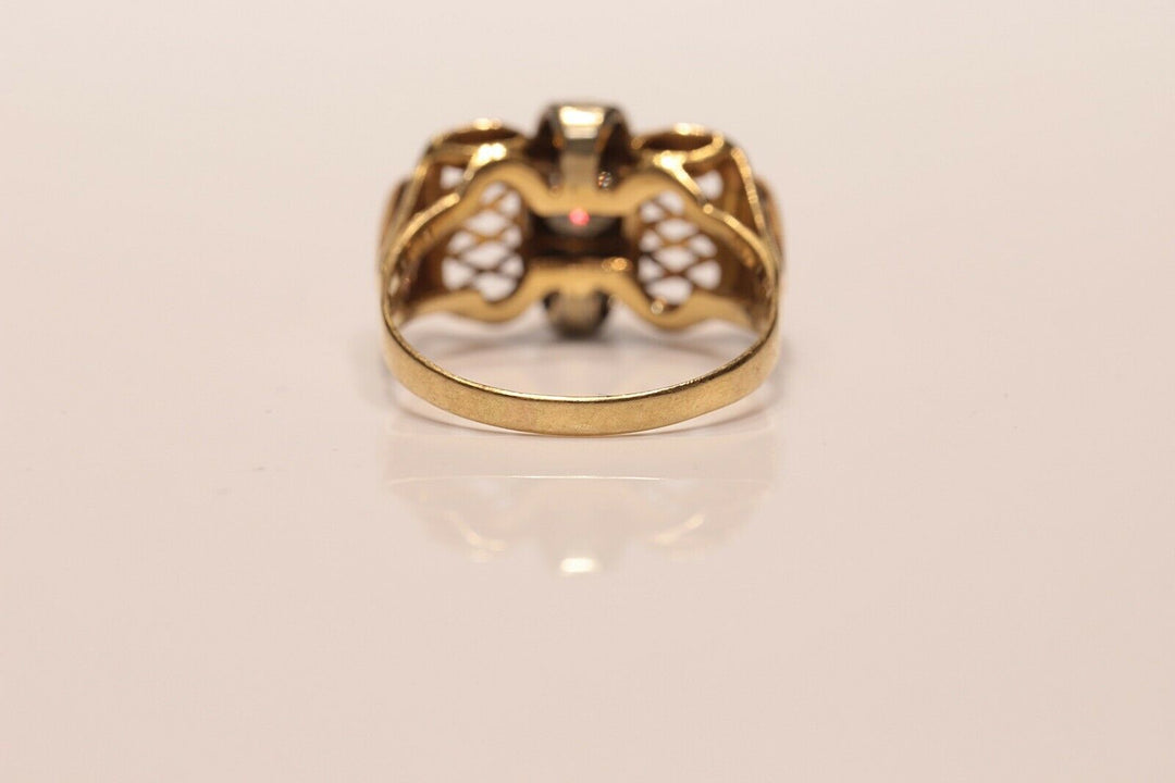 アンティーク 18K ナチュラルオールドカットダイヤモンドのヴィクトリアンリング