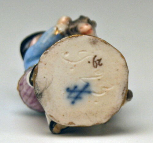 MEISSEN マイセン FIGÜRLICHES FLAKON JUNGE ZIEGENBOCK BOY'S FIGURINE BOTTLE UM 1850