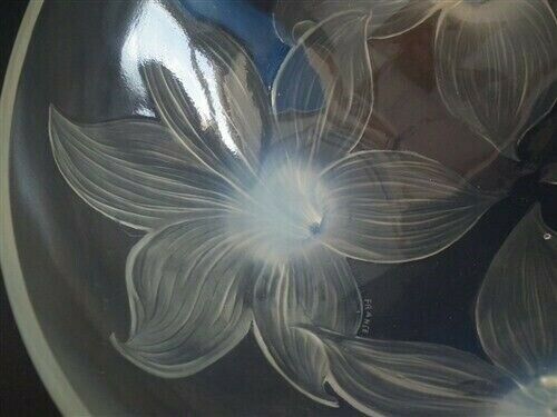 Rene Lalique Opalescent Glass 'Lys' Bowl