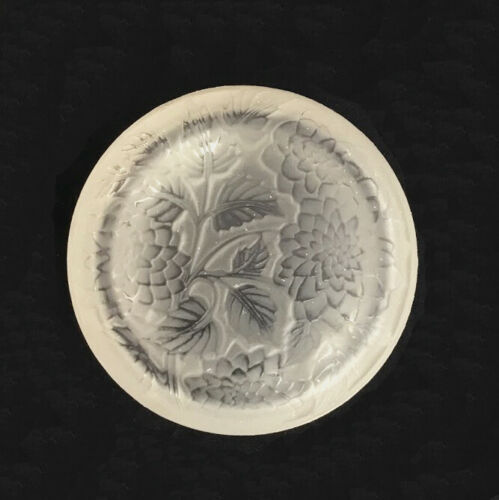 BEAUTIFUL AND RARE RENE LALIQUE "MEUDON" GLASS CONTAINER - CIRCA 1924