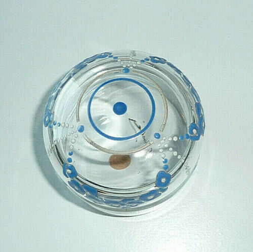 Boite à poudre ronde en cristal de BACCARAT décor émaillé Georges Chevalier