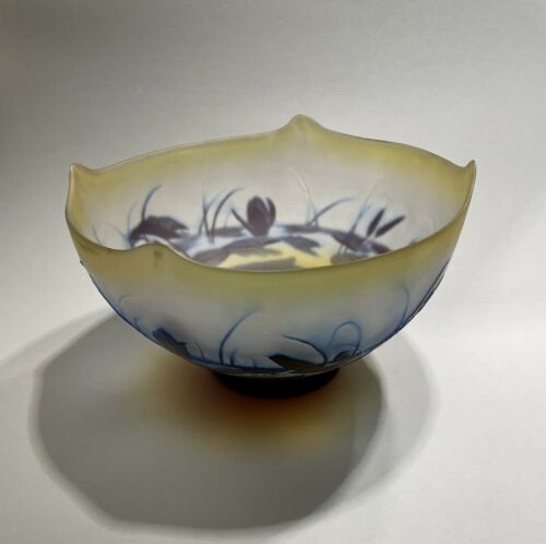 エミールガレ　睡蓮の花と池の風景紋コンポート