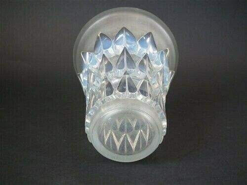 Rene Lalique Opalescent Glass 'Feuilles' Vase