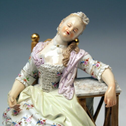 邁森 MEISSEN マイセン FIGUR SCHLAFENDE LOUISE SLEEPING LOUIS ACIER MNR: E 58 UM 1830