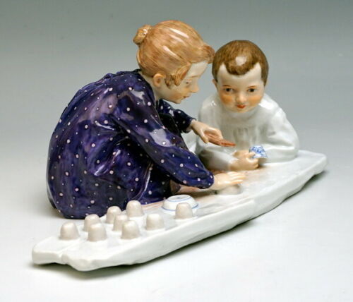 ANTIKE MEISSEN FIGUR マイセン HENTSCHELKIND 2 KINDER SANDFORMEN MNR: W165 UM 1906