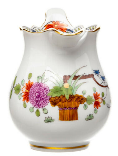 Milchkanne Garbemuster mit Kante Meissen Neuer Ausschnitt Modell 00762 1. Wahl