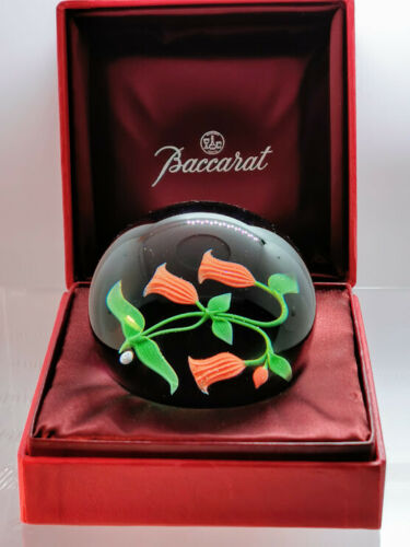 Crystal BACCARAT Red FLOWER Art Glass PAPERWEIGHT 1983' Limited EDITION