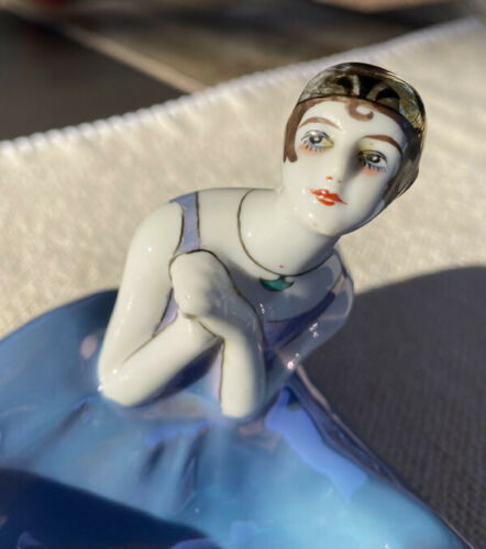 Scarce Vintage Noritake Japan Hand Painted Figural Flapper Girl Ashtray