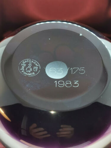 Crystal BACCARAT Red FLOWER Art Glass PAPERWEIGHT 1983' Limited EDITION