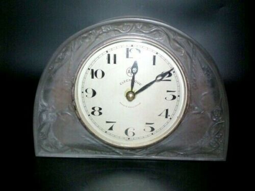 René Lalique Verre'Moineaux' Horloge