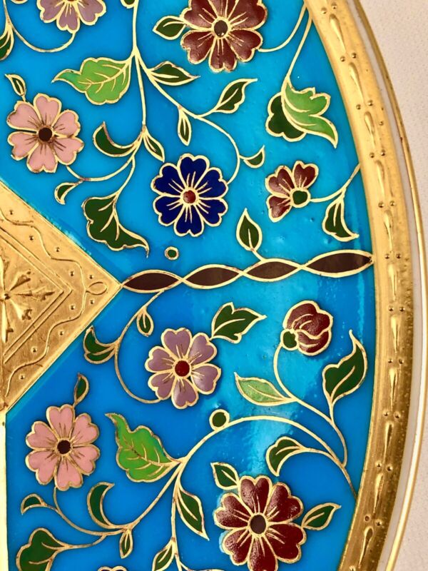 アンティーク ミントン　部屋で休む狩猟犬（クリストファードレッサー）