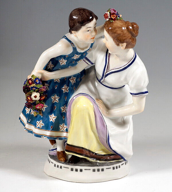 マイセン人形　フィギュリン　少女と子供　1905年頃