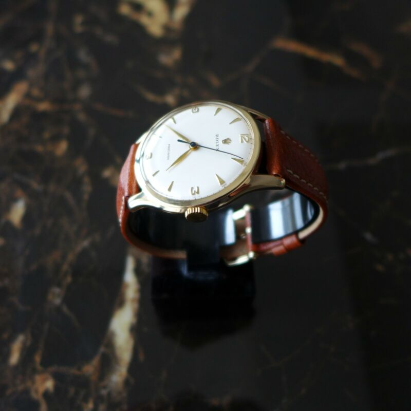A BEAUTIFUL GENTS VINTAGE 1959 OVERSIZE (36mm) ROLEX PRECISION IN 9ct GOLD