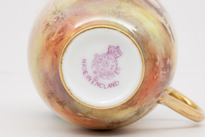 ロイヤルウースター デミタスカップ&ソーサー 手描き狩猟『ハンティングシーン』の風景