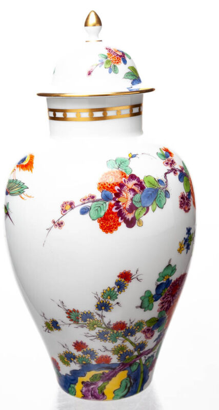 マイセン　シノワズリの花模様と鶴の壺型蓋付き花瓶