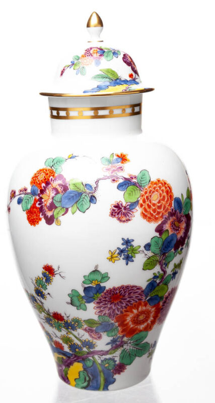 マイセン　シノワズリの花模様と鶴の壺型蓋付き花瓶