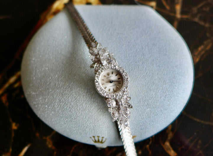 A BEAUTIFUL VINTAGE 1969 LADIES DIAMOND ENCRUSTED ROLEX COCKTAIL WATCH 18K GOLD