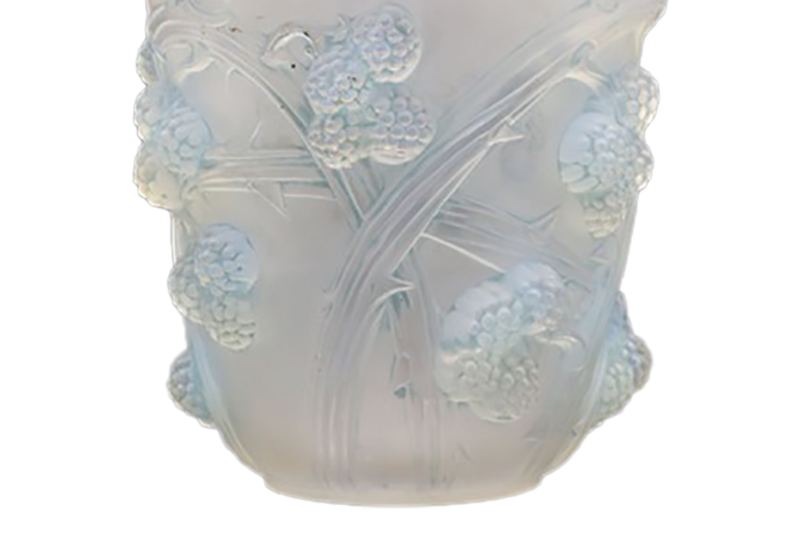 René Lalique. Opalescent Reflector Glass Vase -