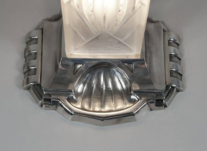 レオン・ヒューグ　フランス製アールデコランプ　1930年