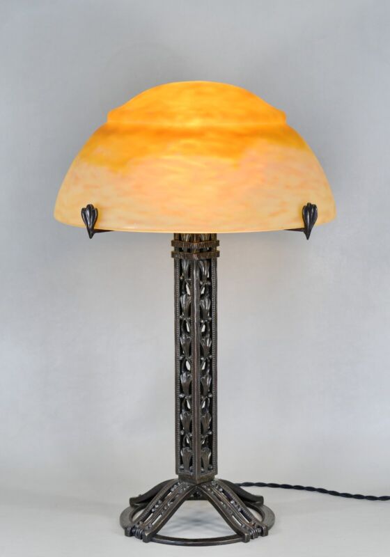 レイモンド・スュブ＆ドーム兄弟　大きなフランス製アールデコランプ　1925年　錬鉄製