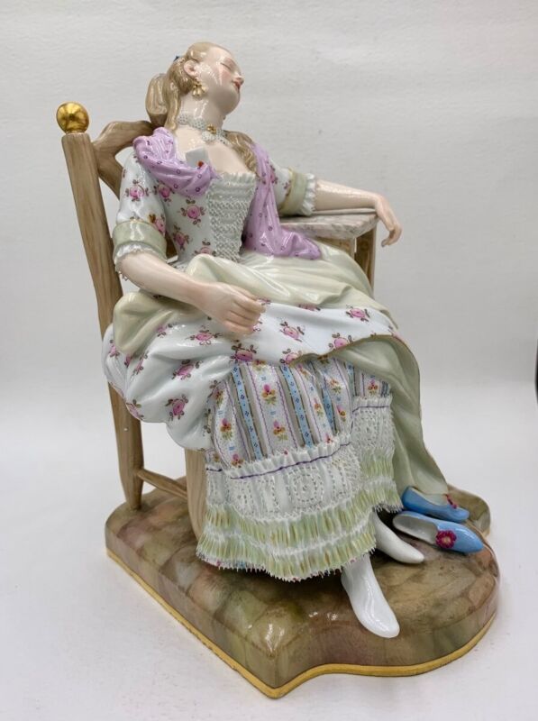 マイセン アンティーク 19世紀 Meissen 「うたた寝する貴婦人」 マイセン アンティーク 19世紀 Meissen 「うたた寝する貴婦人