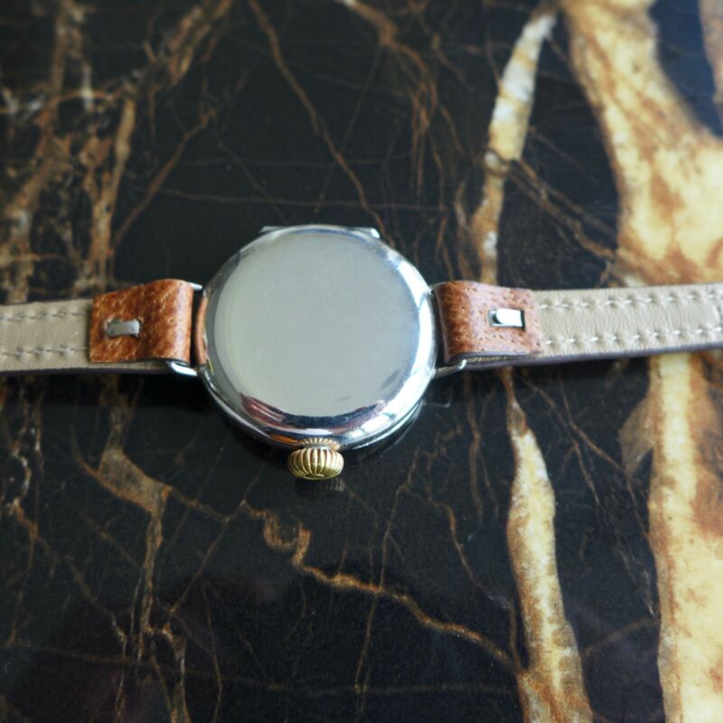 A VINTAGE 1916 WW1 GENTS MID-SIZE MILITARY ROLEX TRENCH OFFICERS WATCH IN SILVER