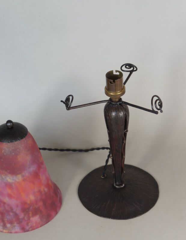 ドーム兄弟＆メネディー　フランス製アールデコランプ　1925年　1930年　錬鉄製