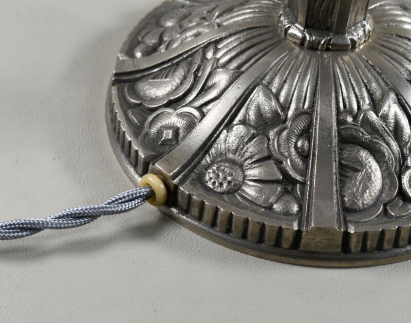 エティエ・ヴァンソン　非常に優れたフランス製アールデコランプ　1930年