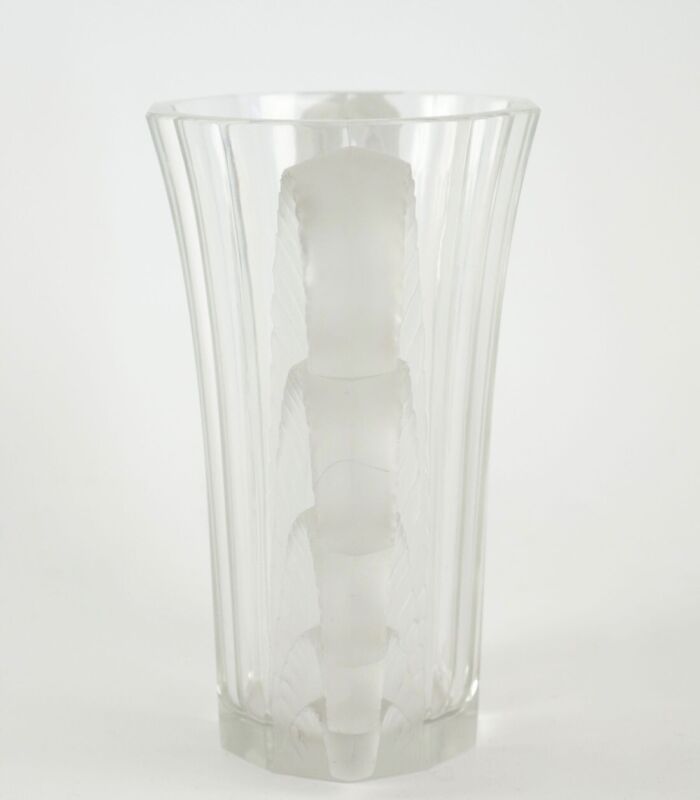 René Lalique Vase Beauvais-