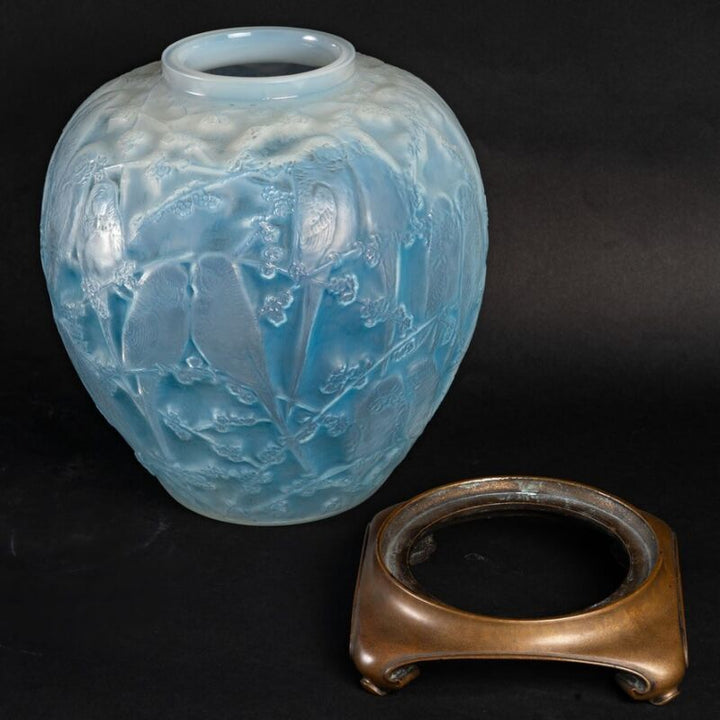 René Lalique 1919 - Opalescent Parakeet Vase-