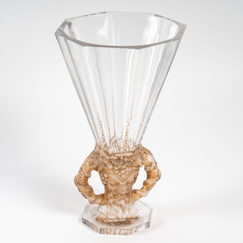 René Lalique ""Wildlife"" Vase-
