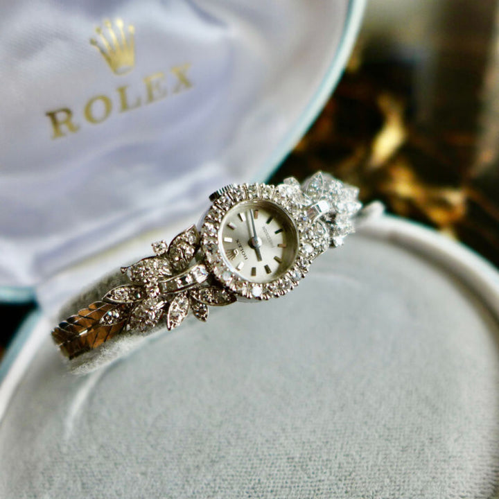 A BEAUTIFUL VINTAGE 1969 LADIES DIAMOND ENCRUSTED ROLEX COCKTAIL WATCH 18K GOLD