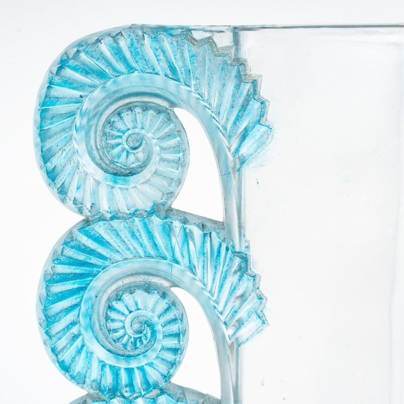 René Lalique: 1929 ""Amiens"" Vase-