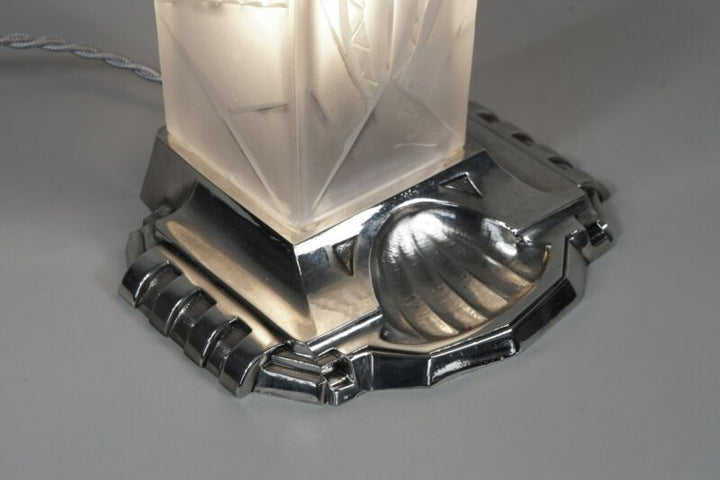 レオン・ヒューグ　フランス製アールデコランプ　1930年