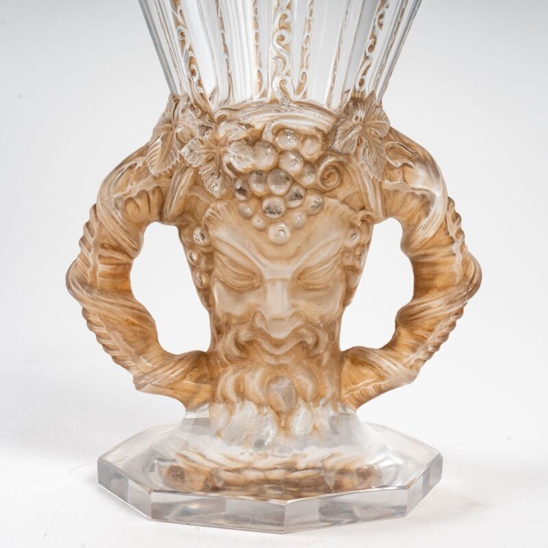 René Lalique ""Wildlife"" Vase-