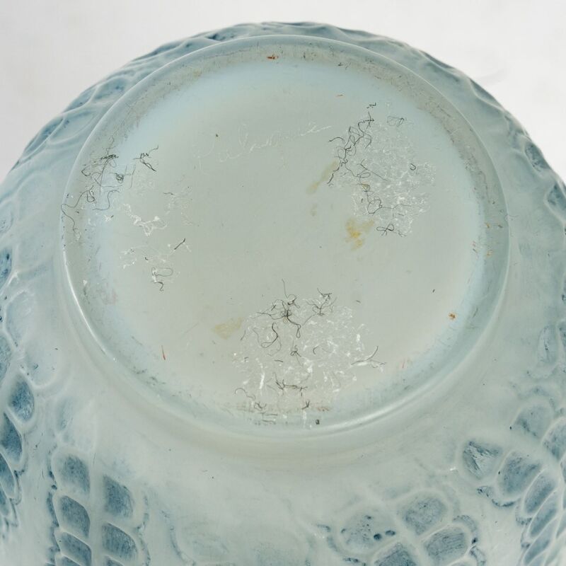 René Lalique - 1921 Medusa Vase-