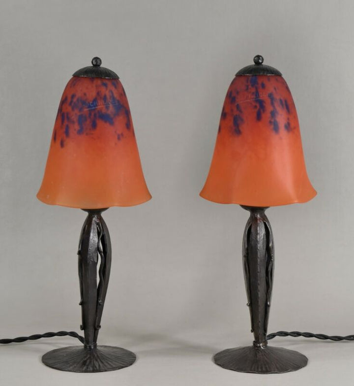 シュナイダー兄弟　ペアのフランス製アールデコランプ　1925年　1930年　錬鉄製