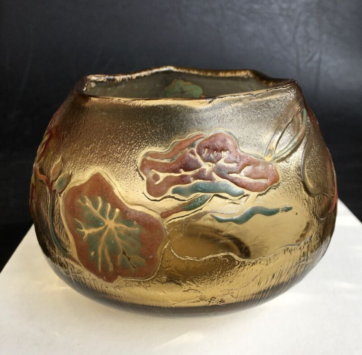 エミールガレの初期作品　キンレンカの花のボウル型花瓶