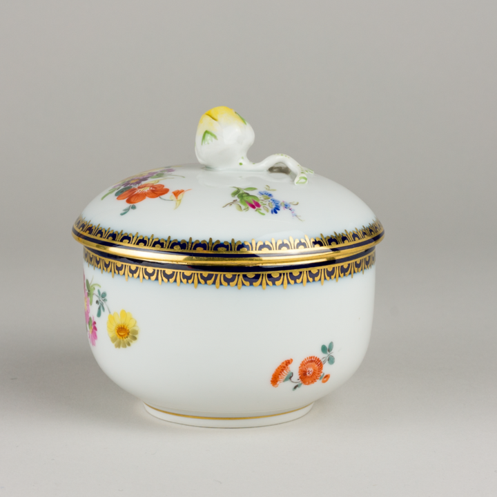 マイセン シュガーボウル カラフルフラワーブーケ Aカンテ 10cm 1級品