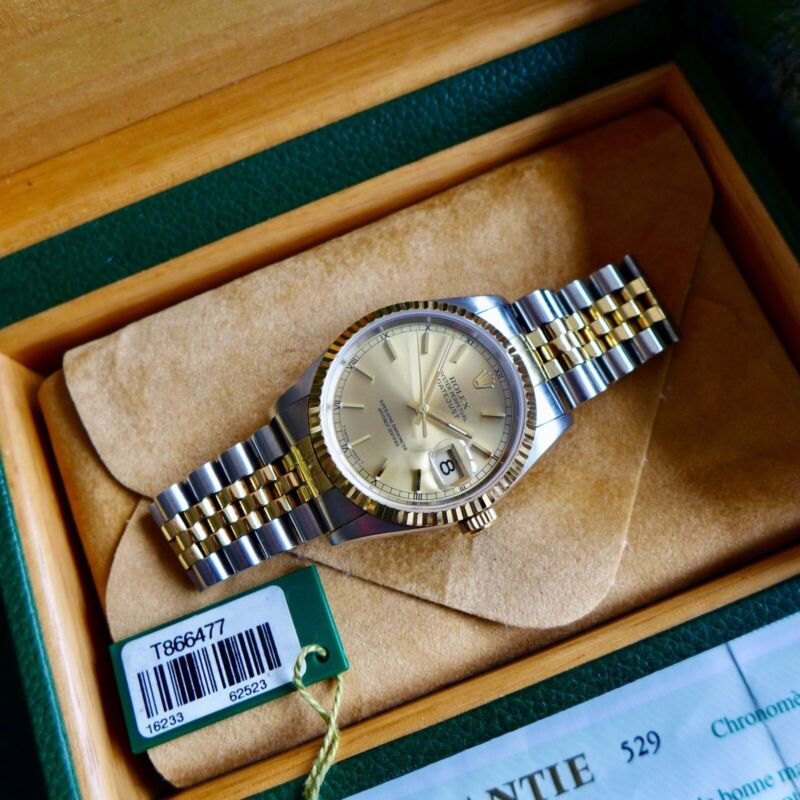A STUNNING GENTS 1996 ROLEX OYSTER DATEJUST 36mm BOX CERT FULL SET S/GOLD 1999
