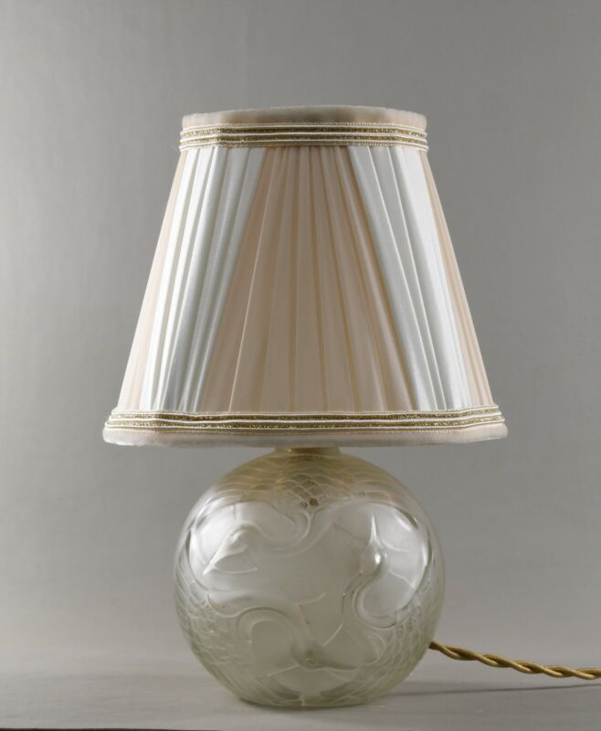 ラ・メトリース　デュフレーヌ　　フランス製アールデコランプ　1930年