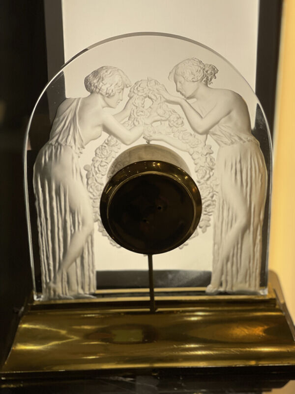 René LALIQUE ""The Two Figures"" Electric Pendulum - 1926-