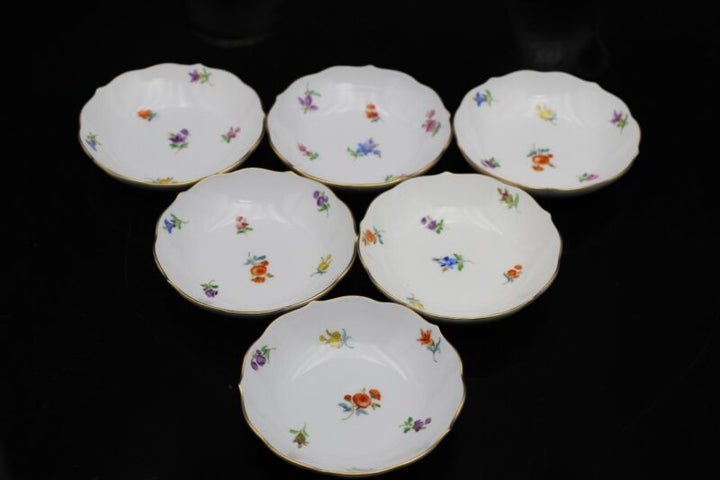 Meissen, mocha service, decor scattered flowers with gold, 15 pieces (220205)-