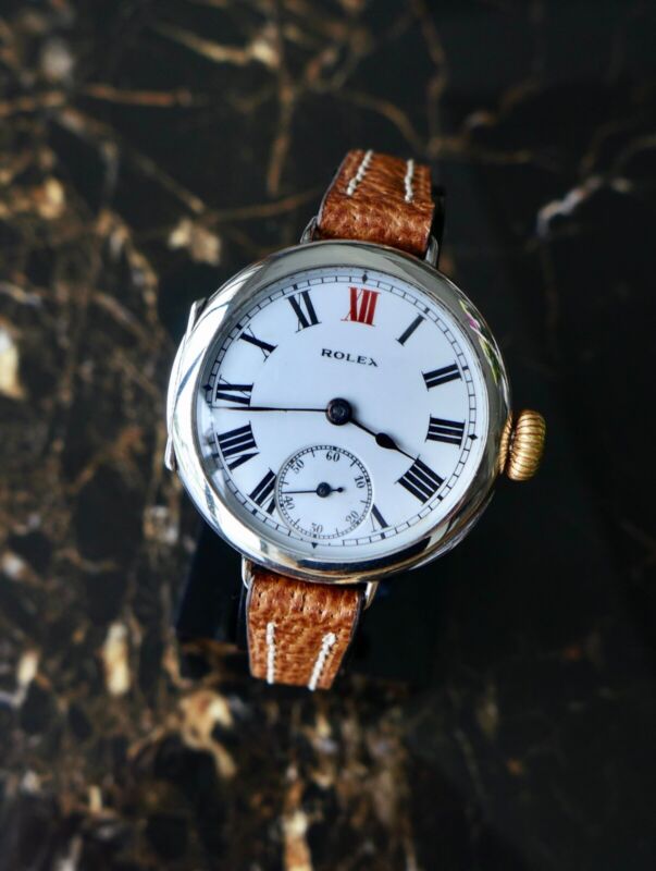 A VINTAGE 1916 WW1 GENTS MID-SIZE MILITARY ROLEX TRENCH OFFICERS WATCH IN SILVER