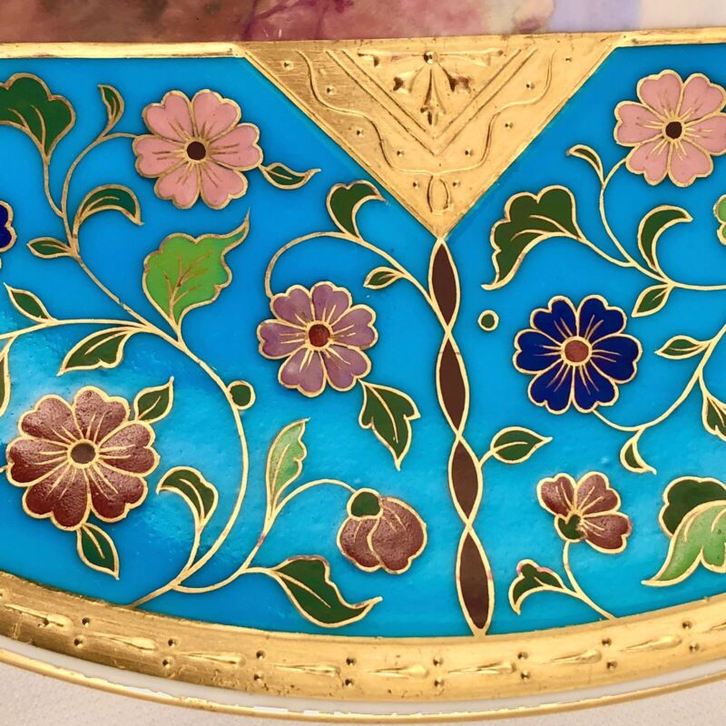 アンティーク ミントン　飾り皿 飼い主を待つ犬たち（クリストファードレッサー）