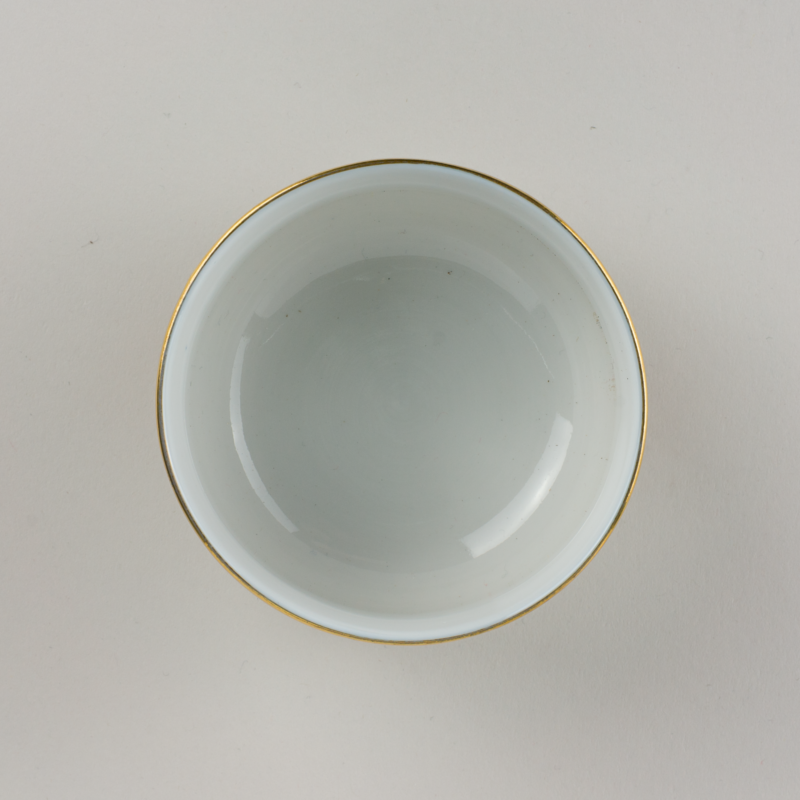 マイセン シュガーボウル カラフルフラワーブーケ Aカンテ 10cm 1級品