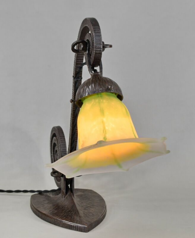 ドーム兄弟（ドームナンシー）希少なフランス製アールデコランプ　1930年　錬鉄製　ピアノランプ